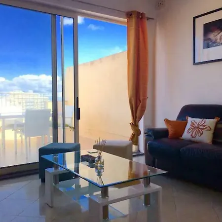 Apartment Seafront Penthouse In The ♥ Of Malta